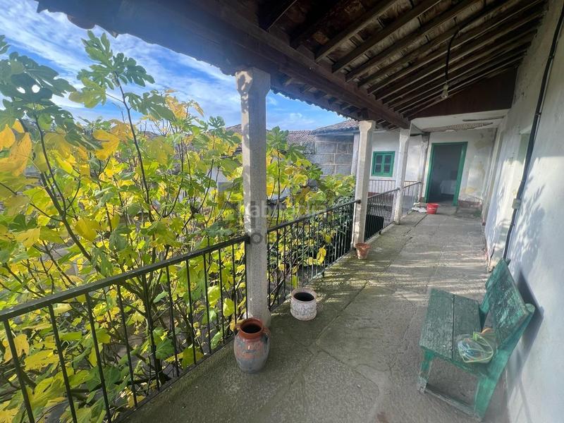 Foto 353c6b56-44aa-484c-b949-185b4dc2eb20. Casa amb aparcament a Taboadela