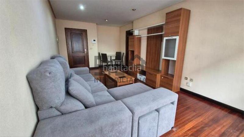 Foto f06c54e2-7b86-497e-b752-7e6d6a3628a0. Lloguer apartament amb calefacció a Centro Ourense