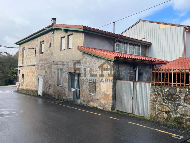 Foto da51afe5-d1d5-4674-b47d-4d3a4c8db691. House with heating in As Lagoas Ourense