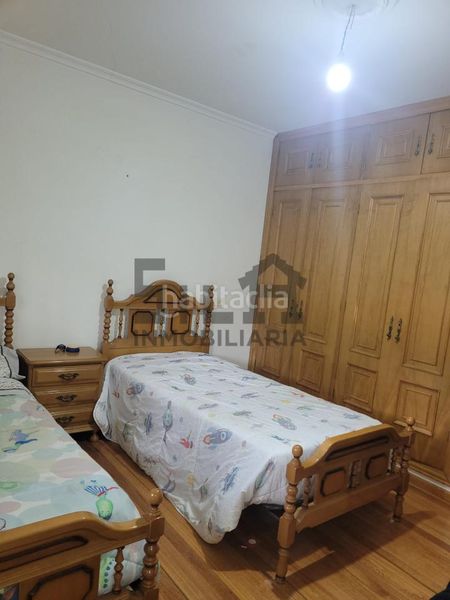 Foto df50c367-eb14-4819-a57a-84e745b00456. Casa amb calefacció aparcament a Xinzo de Limia