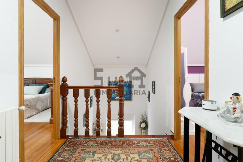 Foto df00fefd-f6f6-4475-9c33-97dd2fff35a2. Xalet amb calefacció aparcament a Taboadela