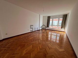 Etagenwohnung  Rúa pontevedra