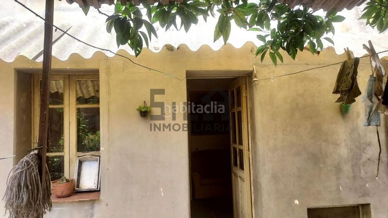 Foto 414fa9ef-814a-421c-8096-b5ed13fb77b8. Edificio in Casco Viejo Ourense