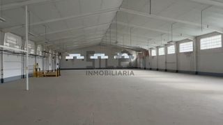 Fabrikhalle  Rúa do vinteun (polígono)