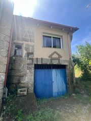Haus in Nogueira de Ramuín