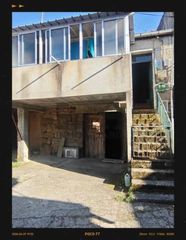 House in San Cibrao das Viñas