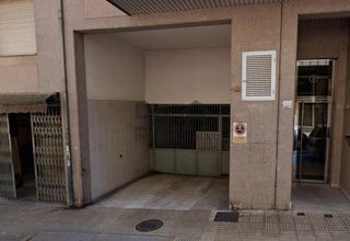 Aparcament cotxe a Ventiun