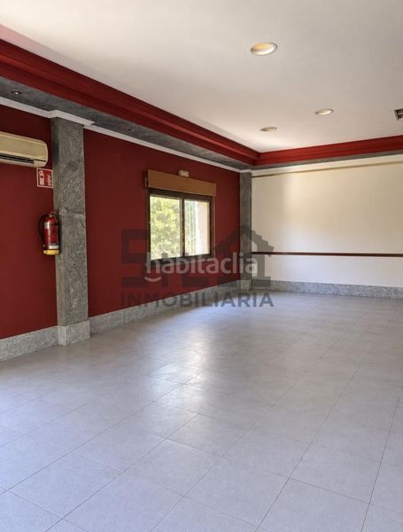 Foto 1ef7cfd3-044d-447c-996f-59fbca78e70f. Casa amb calefacció aparcament a Coles