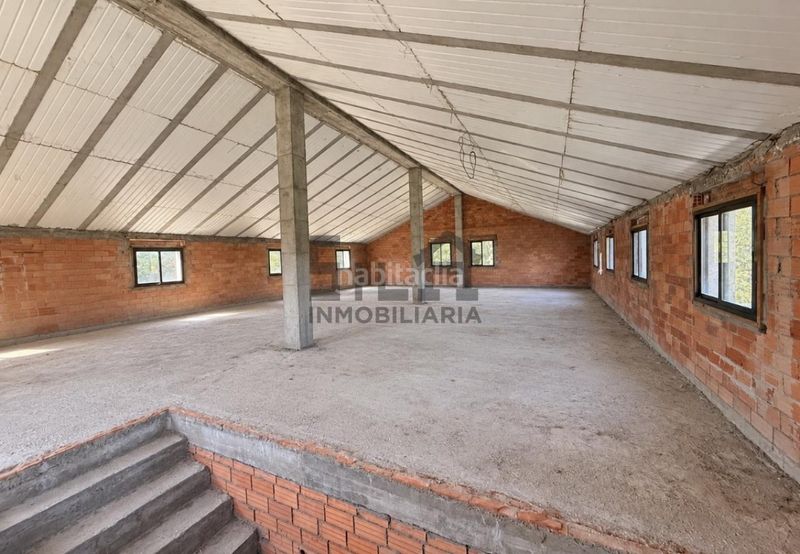 Foto a0778f4d-b76d-45bf-b782-c8c7b2b85735. Casa amb calefacció aparcament a Coles