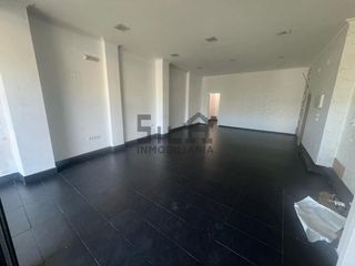 Lloguer Local Comercial  Avda. santiago