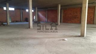 Lloguer Local Comercial a Ventiun