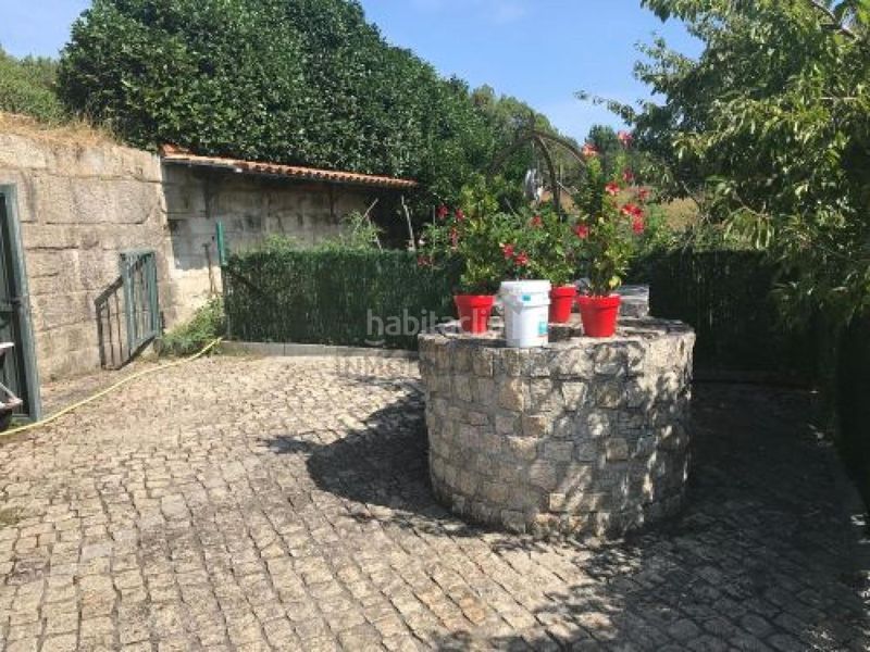 Foto 2f8765e6-b5c4-41b6-8a4b-c13d175d5c96. Chalet con riscaldamento parcheggio piscina in Barrocanes Ourense