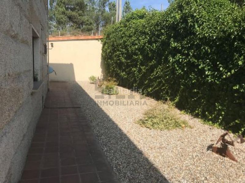 Foto 912cdcfd-ea51-4597-9349-2758f3759786. Chalet con riscaldamento parcheggio piscina in Barrocanes Ourense