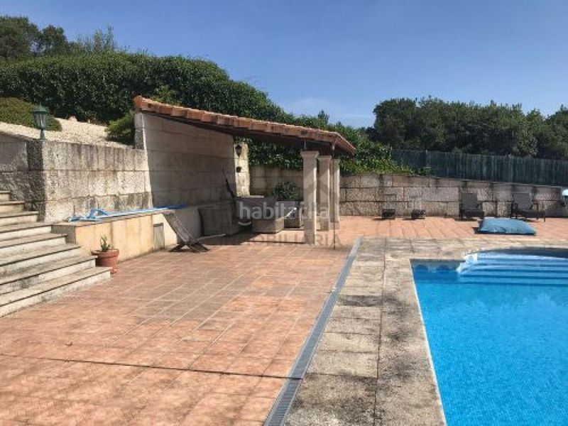 Foto ab30c2fc-9a35-4fcd-b580-3fb61a5f8e6f. Chalet con riscaldamento parcheggio piscina in Barrocanes Ourense