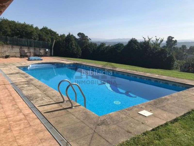 Foto da170ce0-0247-481c-b74d-52e96b73e12f. Chalet con riscaldamento parcheggio piscina in Barrocanes Ourense