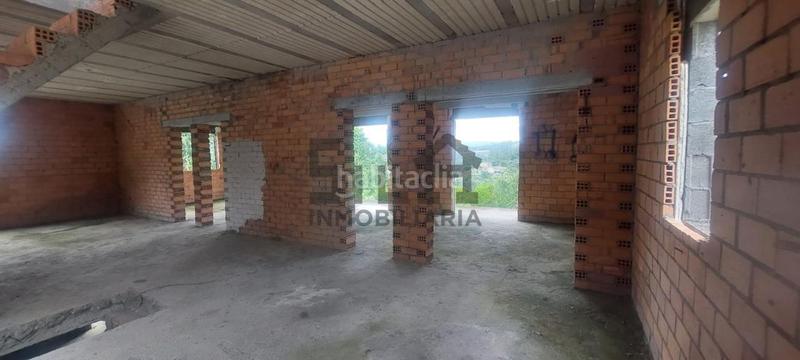 Foto b97859f1-bc6a-4637-863e-9c7748ce18fc. Xalet amb aparcament a Barbadás