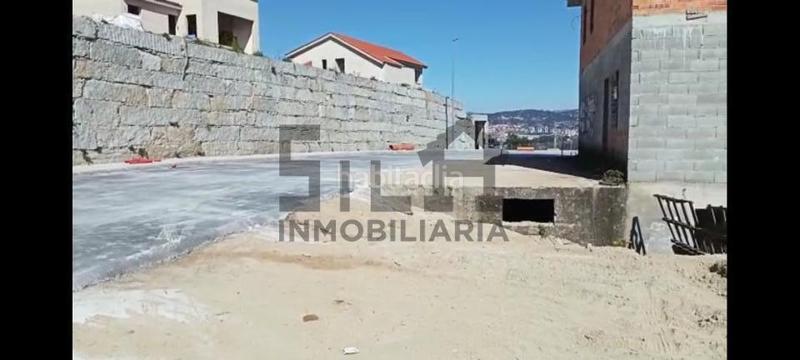 Foto c5b1ae76-fca3-47b5-8bf7-4b24c2cf3964. Xalet amb aparcament a Barbadás