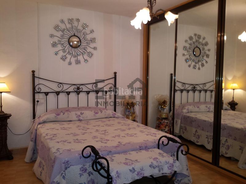 Foto c2bd98e5-edd0-4a19-bfff-4f6450526caf. Casa amb calefacció aparcament a Ventiun Ourense