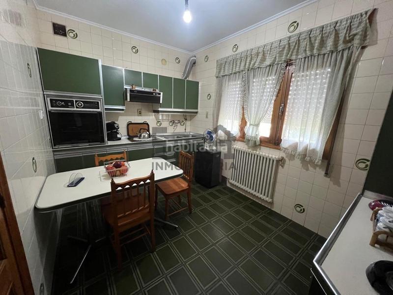 Foto 1a695054-cb82-4347-83b0-3b364061fb9f. Chalet en Coles