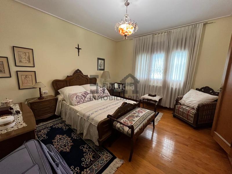 Foto b2d229d3-21b9-4997-ace5-aeeaf4dee003. Chalet en Coles