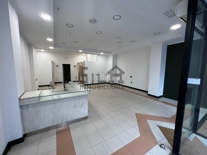 Foto 6d9ca023-f3dd-4e91-9b6b-128a3010c9cf. Local comercial a Centro Ourense