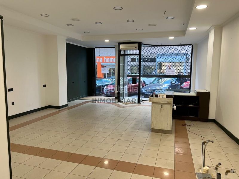 Foto c28673d6-31fb-479a-b4b8-c34a344a5dca. Local comercial a Centro Ourense
