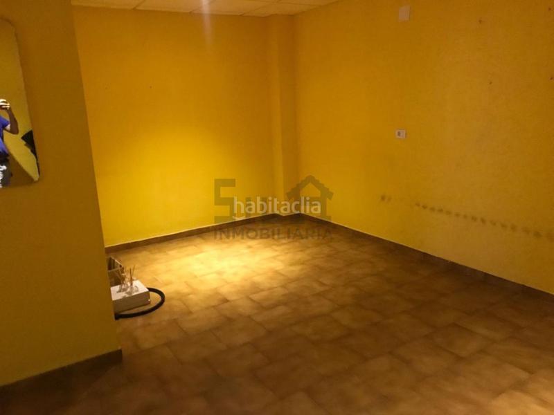 Foto 2cfd8ded-382e-46a7-a9d9-17b5d180d2b7. Affitto locale commerciale in Couto Ourense
