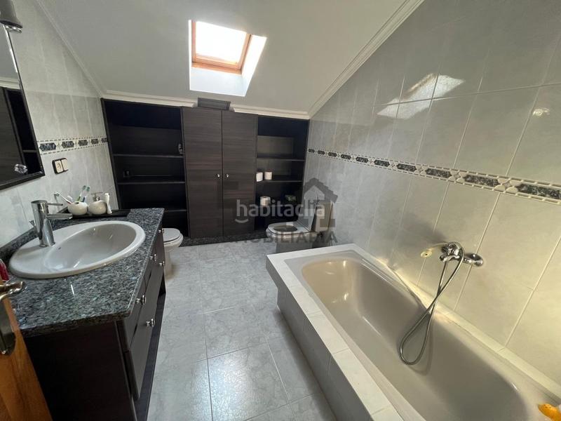 Foto 362b58f2-e7d6-444d-a821-4eeb1dcb3372. Chalet avec chauffage parking piscine dans Barbadás