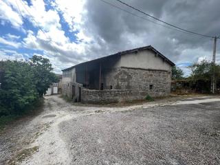 Casa a Amoeiro