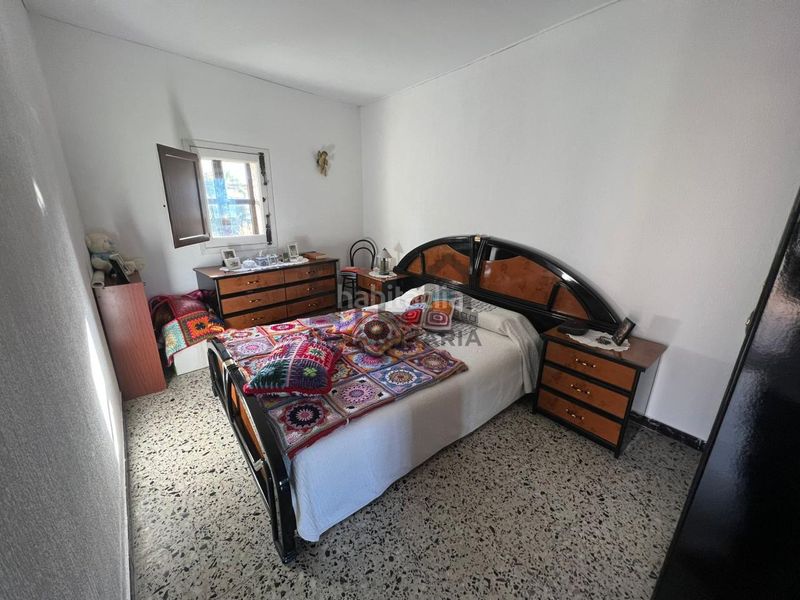 Foto 92a98a5b-3847-449d-a959-91d9a67d628e. Casa a Merca (A)