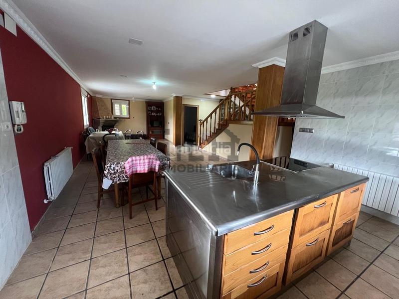 Foto 420ecd10-069b-4bd8-8ed8-6b709acb834b. Chalet with heating parking pool in Ventiun Ourense