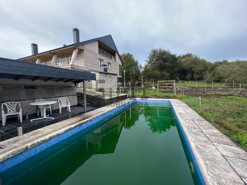 Foto 1847711c-ca44-48ca-853e-ac008193ccc1. Chalet avec chauffage parking piscine dans Ventiun Ourense