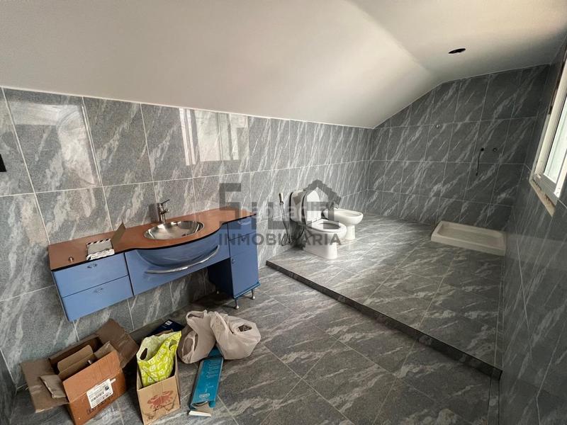 Foto e2a12a04-bccb-4b83-b467-03bbac0d8abd. Chalet en Ventiun Ourense