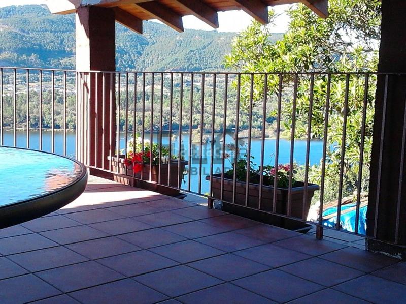 Foto 9137755d-8d40-4aa0-8363-c75f1b3d1586. Chalet con riscaldamento parcheggio in Castrelo de Miño