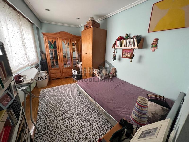 Foto 4a4d34ee-4402-42d5-83c3-2c7f476d90ec. Dúplex amb calefacció aparcament a Couto Ourense