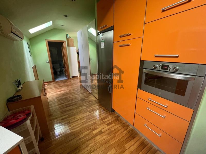 Foto 8c8c97c2-7549-4adf-8df5-4cf0c9ed1a52. Dúplex amb calefacció aparcament a Couto Ourense