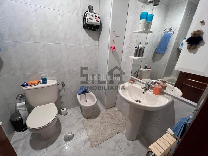 Foto b1dd38a6-2702-44fa-939f-dc708364f9db. Dúplex amb calefacció aparcament a Couto Ourense