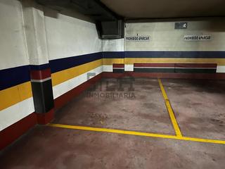 Autoparkplatz  Rúa do progreso