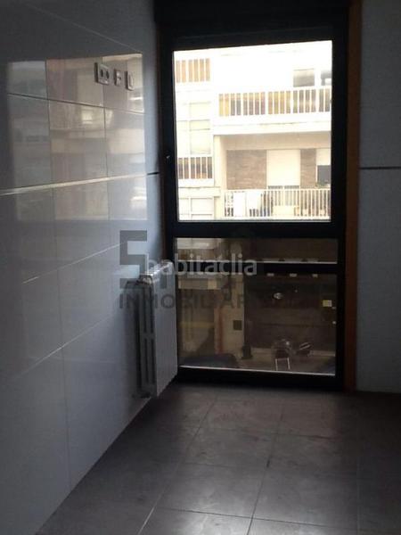 Foto f08fcc3b-3e9f-4242-9a0e-5c7f8bf27c4d. Apartament amb calefacció aparcament a A Carballeira Ourense