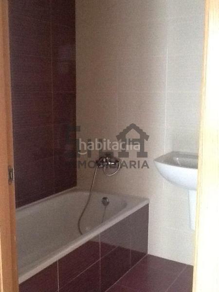 Foto d8c5e7b7-ab22-4e4f-a39a-714ca468a01c. Apartamento en A Carballeira Ourense