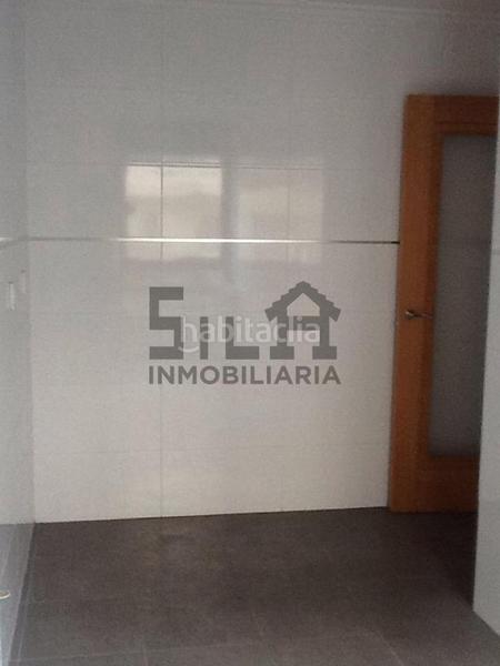 Foto 93ed1daf-951a-4834-9a11-7bfb6e3b9802. Piccolo appartamento con riscaldamento parcheggio in Ourense