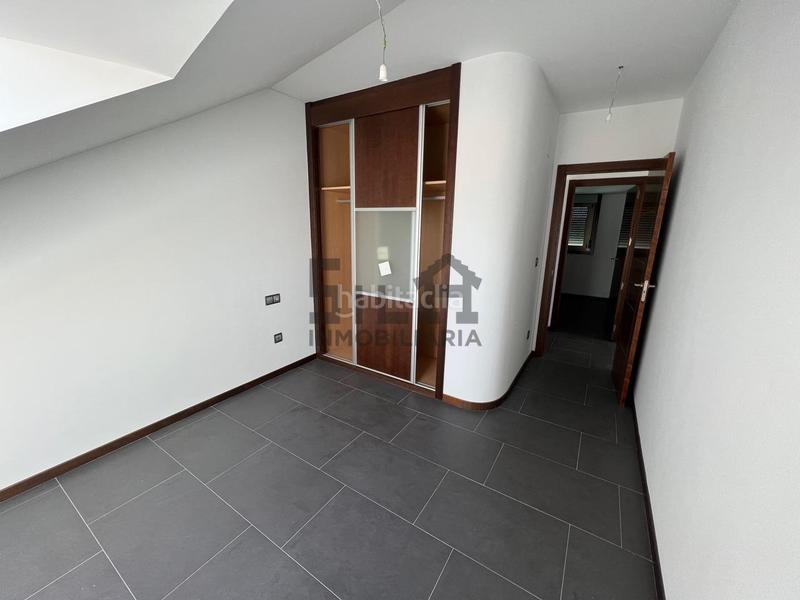 Foto 68d0dc45-3773-475b-94b0-ffa4bf6d8eed. Àtic amb calefacció aparcament a Carballiño (O)