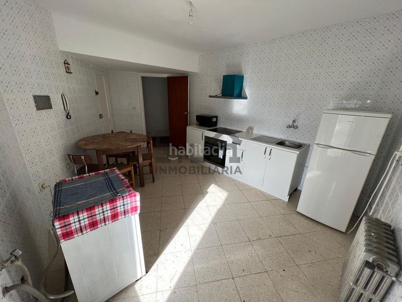 Foto fa09d67c-3665-4178-8f40-0ce175e2cd73. Pis amb calefacció a Carballiño (O)