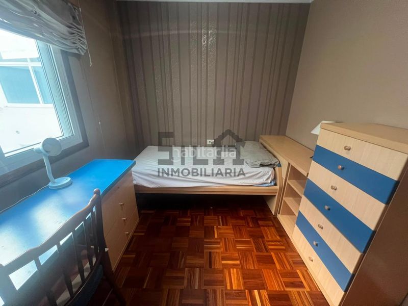 Foto 6727f007-e45e-497d-b7d4-98bb1daf80a3. Flat with heating parking in Centro Ourense