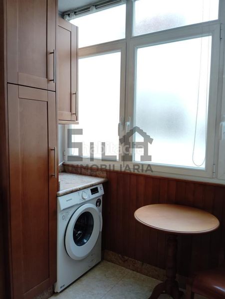 Foto fc79aa2a-f5a0-48ab-85e7-b9028841121c. Flat with heating parking in Centro Ourense