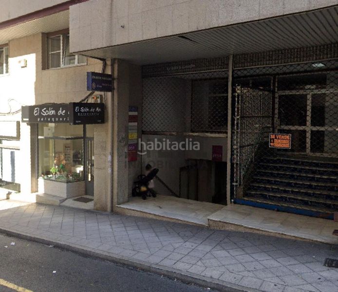 Foto d3384099-1b6c-41ed-a87d-60a6d0eea302. Local comercial a Centro Ourense