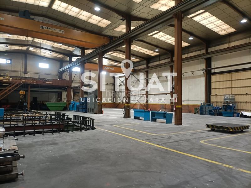 Foto fbd33c60-afd2-4c50-bef0-e3deab2f5871. Affitto capannone industriale in avinguda de can sucarrats 86 in Rubí