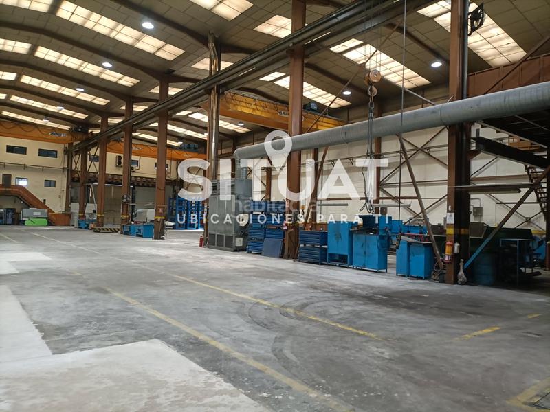 Foto 71d23a09-d9f7-49b7-9152-0520ded5d696. Lloguer nau industrial a avinguda de can sucarrats 86 a Rubí