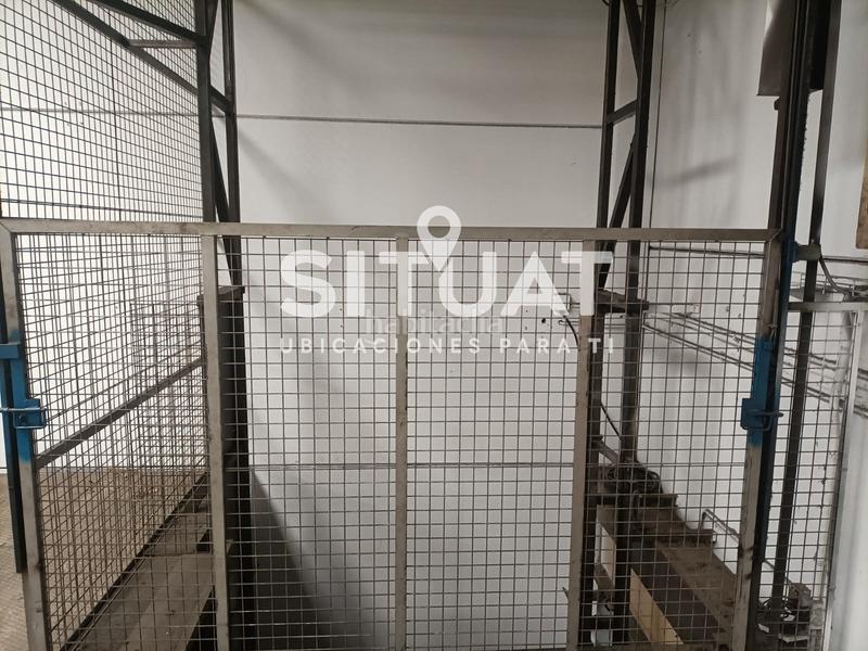 Foto 88b0367b-1642-4586-b09b-51b28a789b52. Lloguer nau industrial a carrer del segre 5 a Valldoreix Sant Cugat del Vallès