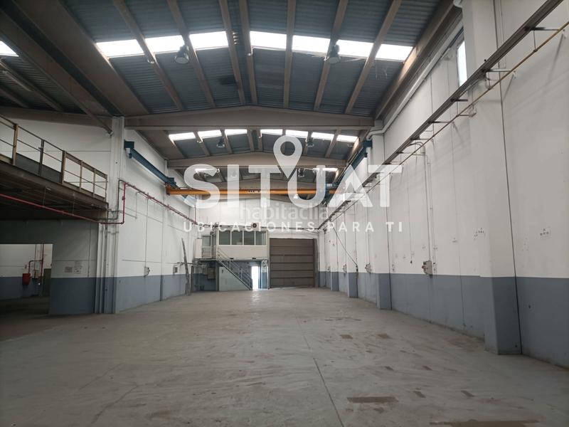 Foto 039ab4b0-ddbc-4e50-a411-5876f1335f7b. Location bâtiment à usage industriel dans carrer del segre 5 dans Sant Cugat del Vallès